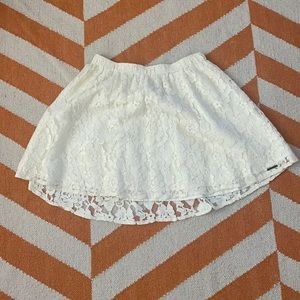 Cream lace Abercrombie skirt